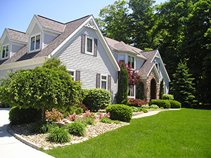 Landscapers and Lawncare Services in Tarzana, CA